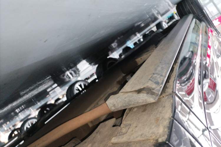 Used Li Auto L7 2024 MAX Model Right Side Sill
