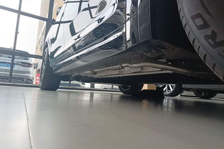 Used Li Auto L7 2024 Pro Model Right Side Sill
