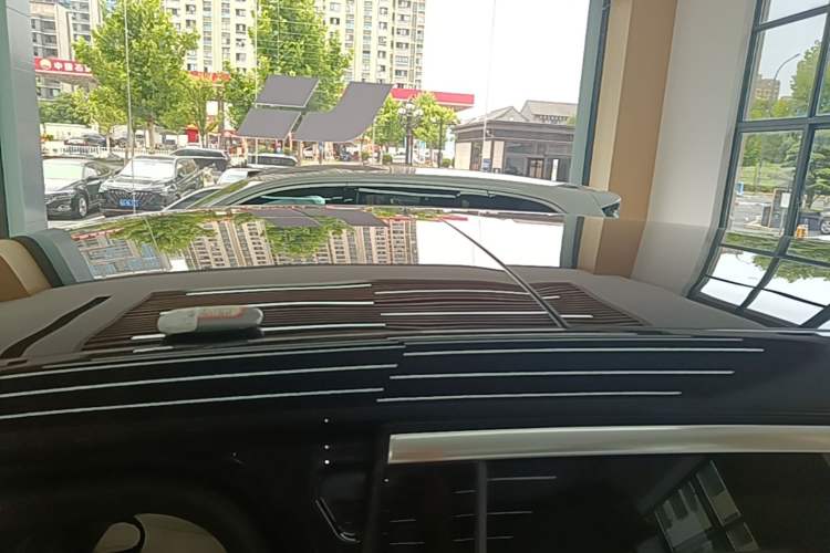 Used Li Auto L7 2024 Pro Model Roof