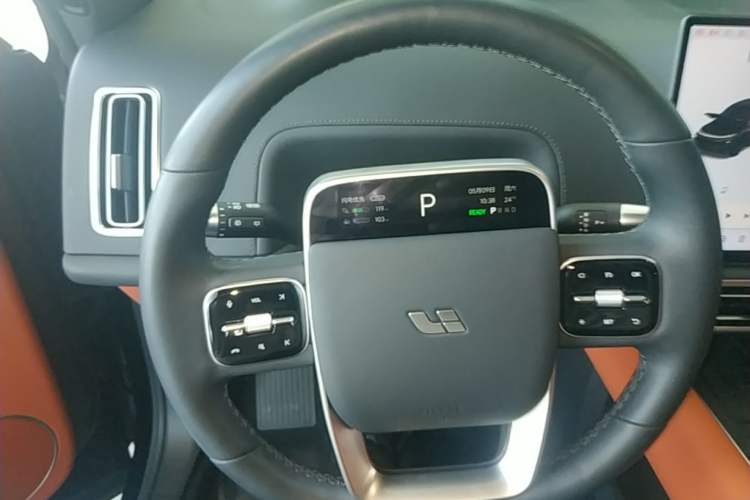 Used Li Auto L7 2024 Pro Model Steering Wheel