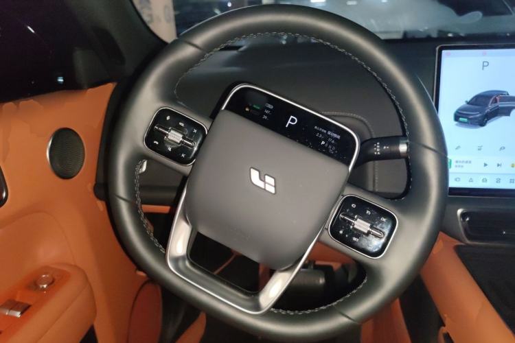 Used Li Auto L7 2024 Pro Model Steering Wheel