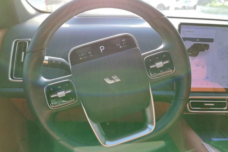 Used Li Auto L7 2024 Pro Model Steering Wheel