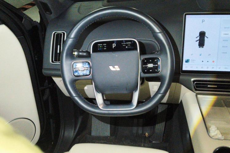 Used Li Auto L7 2024 Pro Model Steering Wheel