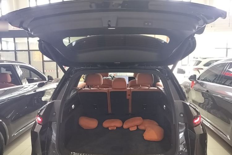 Used Li Auto L7 2024 MAX Model Trunk