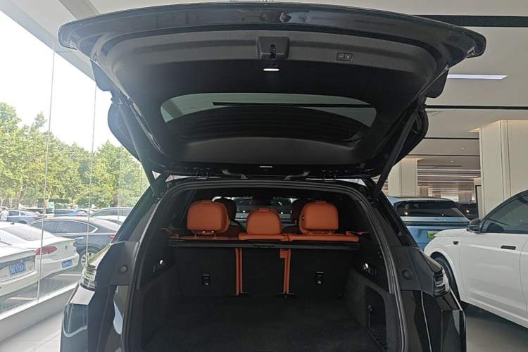 Used Li Auto L7 2024 Pro Model Trunk