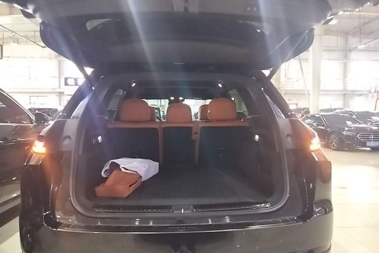Used Li Auto L7 2024 MAX Model Trunk