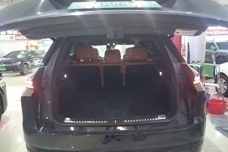 Used Li Auto L7 2024 Pro Model Trunk