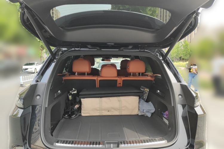 Used Li Auto L7 2024 MAX Model Trunk