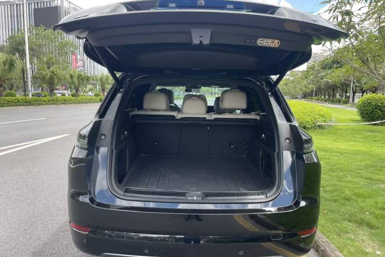 Used Li Auto L7 2024 MAX Model Trunk