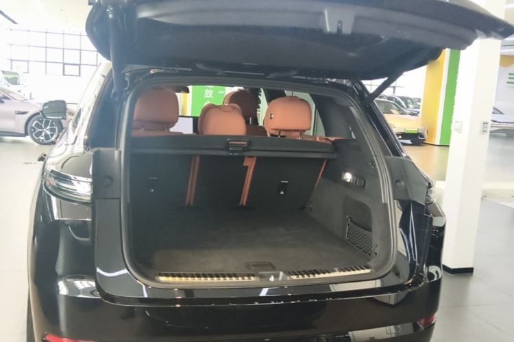 Used Li Auto L7 2024 Pro Model Trunk