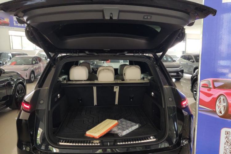 Used Li Auto L7 2024 MAX Model Trunk