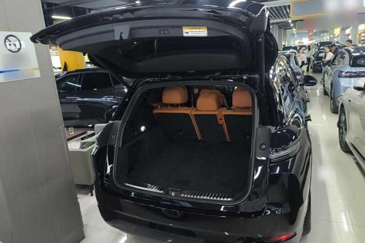 Used Li Auto L7 2024 Pro Model Trunk