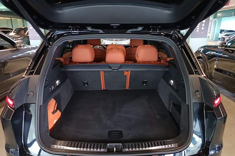 Used Li Auto L7 2024 MAX Model Trunk