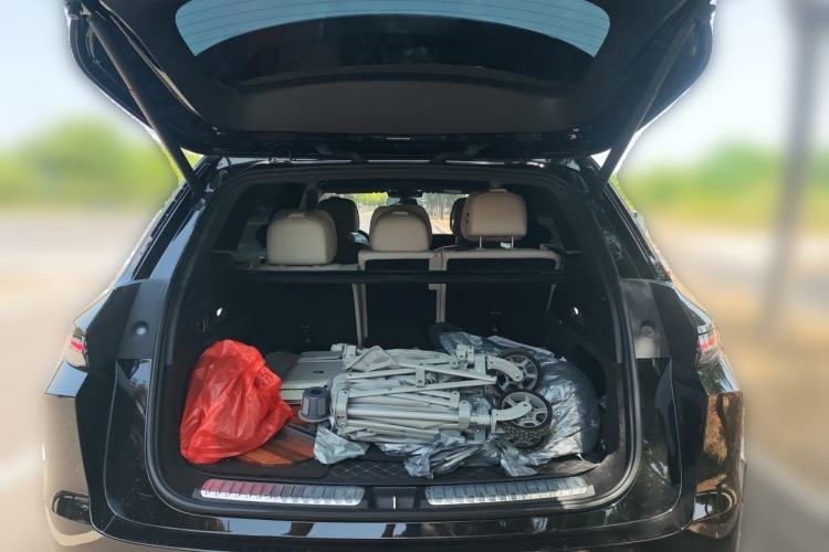 Used Li Auto L7 2024 Pro Model Trunk