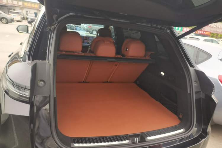 Used Li Auto L7 2024 Ultra Model Trunk