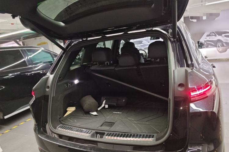 Used Li Auto L7 2024 MAX Model Trunk