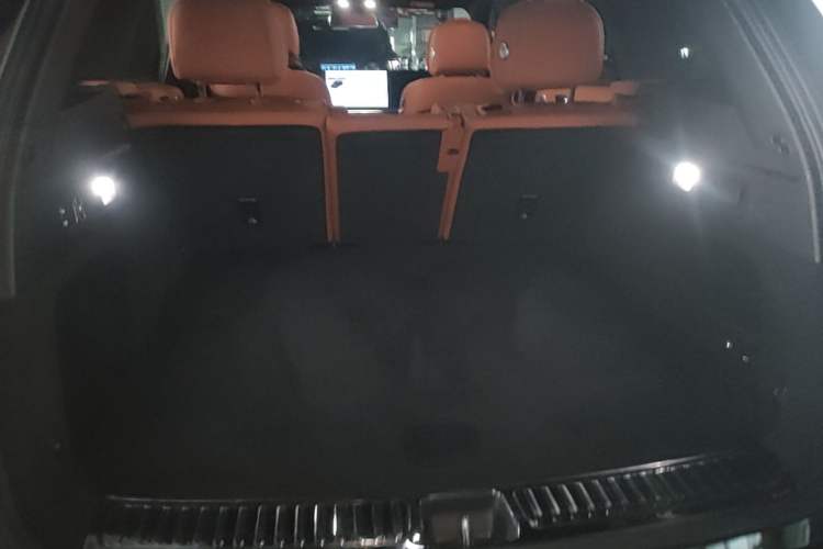 Used Li Auto L7 2024 Pro Model Trunk