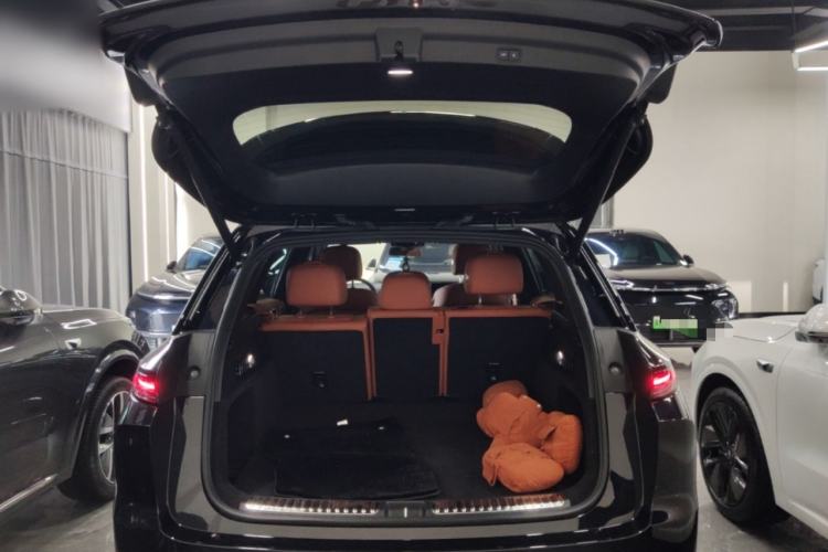 Used Li Auto L7 2024 Pro Model Trunk