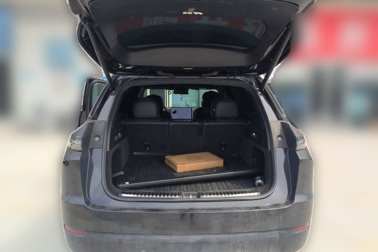 Used Li Auto L7 2024 MAX Model Trunk