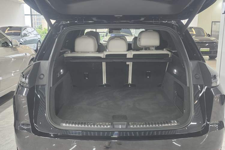 Used Li Auto L7 2024 MAX Model Trunk