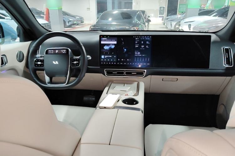 Used Li Auto L7 2024 Ultra Model Center Console