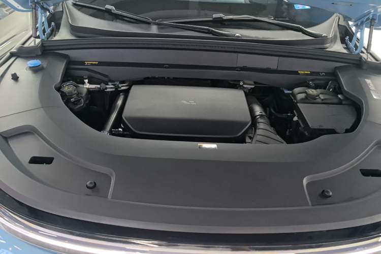 Used Li Auto L7 2024 Ultra Model Engine Bay