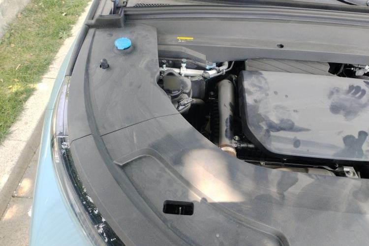 Used Li Auto L7 2024 Ultra Model Engine Bay Right