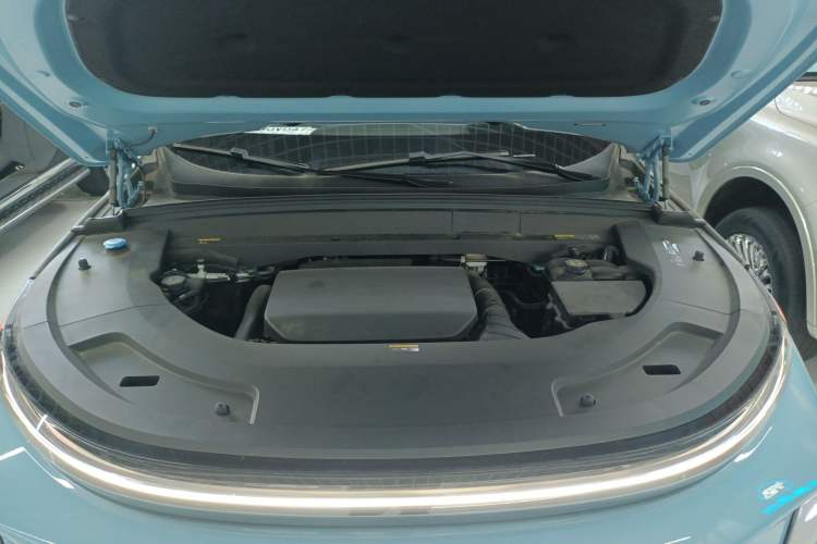 Used Li Auto L7 2024 Ultra Model Engine Bay