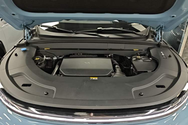 Used Li Auto L7 2024 Pro Model Engine Bay