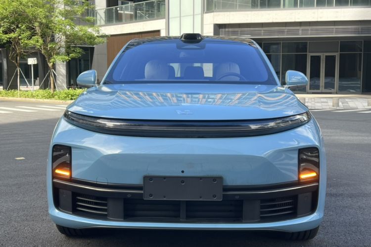 Used Li Auto L7 2024 Ultra Model Exterior 2