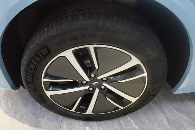 Used Li Auto L7 2024 MAX Model Exterior 4