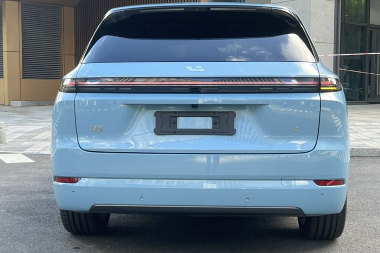 Used Li Auto L7 2024 Ultra Model Exterior 4