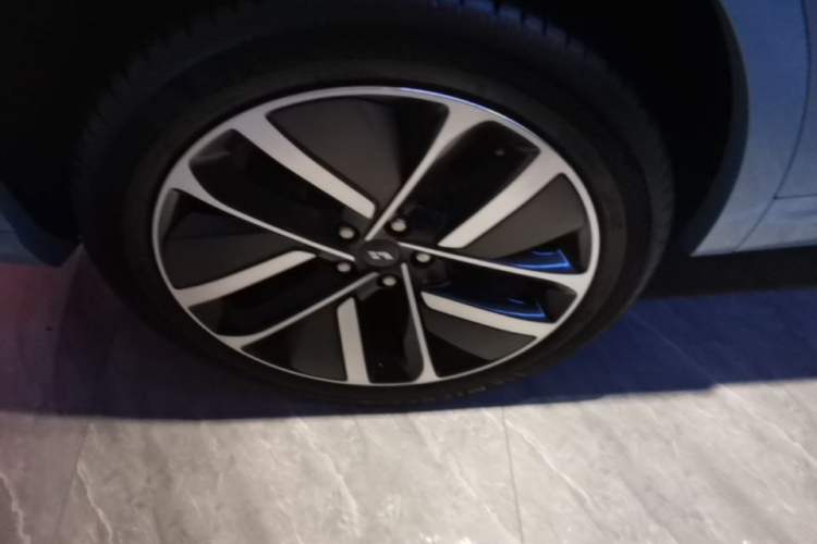 Used Li Auto L7 2024 Ultra Model Exterior 5