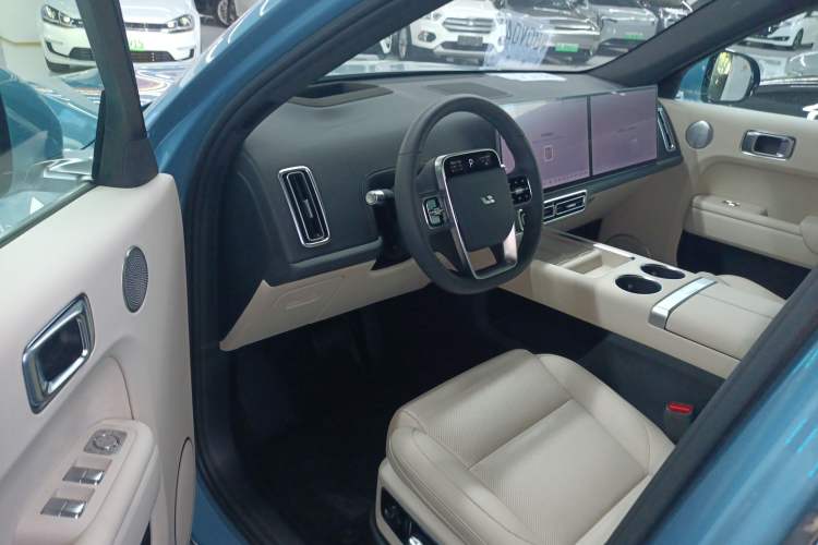 Used Li Auto L7 2024 Ultra Model Interior 3