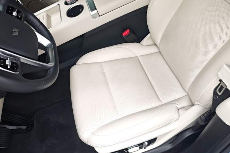Used Li Auto L7 2024 MAX Model Left Front Seat