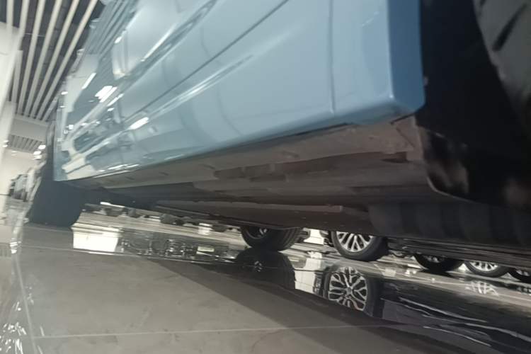 Used Li Auto L7 2024 Ultra Model Left Side Sill