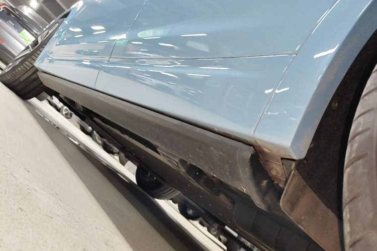 Used Li Auto L7 2024 Ultra Model Left Side Sill