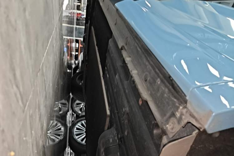 Used Li Auto L7 2024 Pro Model Left Side Sill