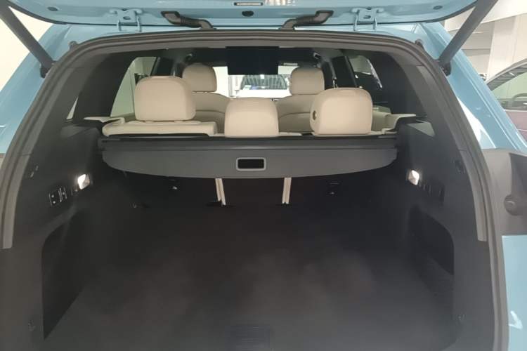 Used Li Auto L7 2024 Ultra Model Trunk
