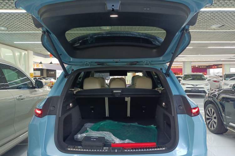 Used Li Auto L7 2024 Ultra Model Trunk