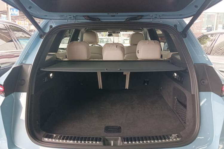 Used Li Auto L7 2024 Ultra Model Trunk