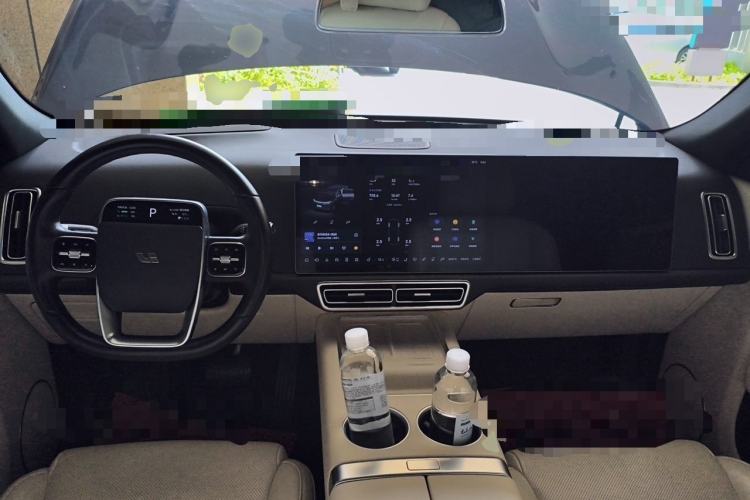 Used Li Auto L7 2024 Pro Model Center Console