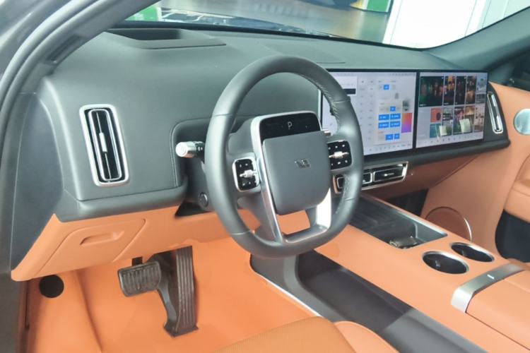 Used Li Auto L7 2024 MAX Model Center Console