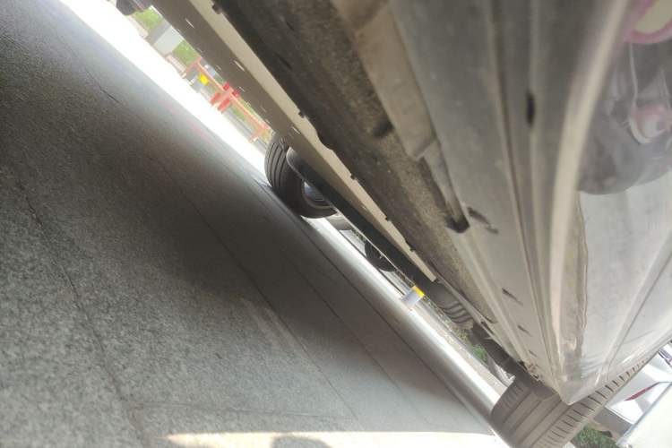 Used Li Auto L7 2024 Ultra Model Chassis Front Left