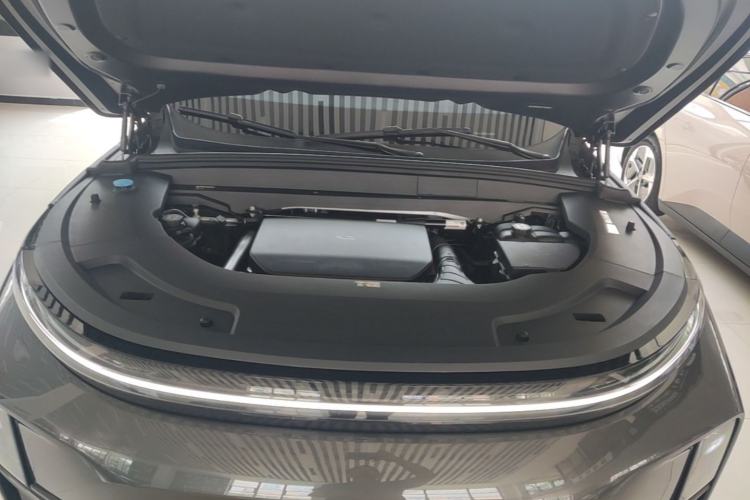 Used Li Auto L7 2024 Ultra Model Engine Bay