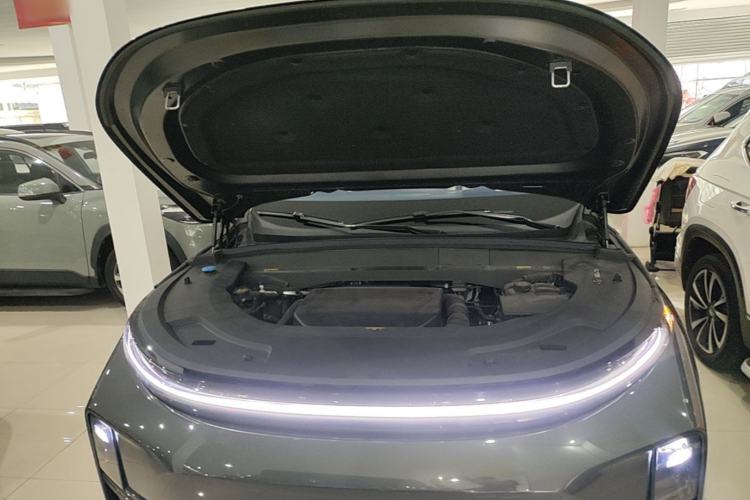 Used Li Auto L7 2024 MAX Model Engine Bay