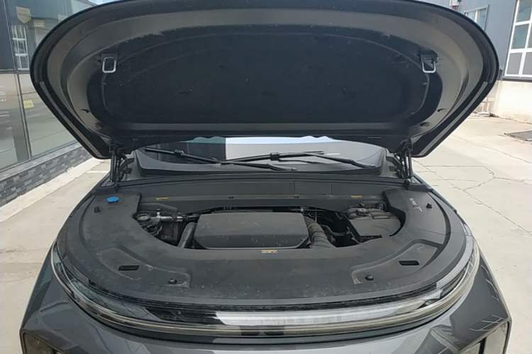 Used Li Auto L7 2024 Pro Model Engine Bay