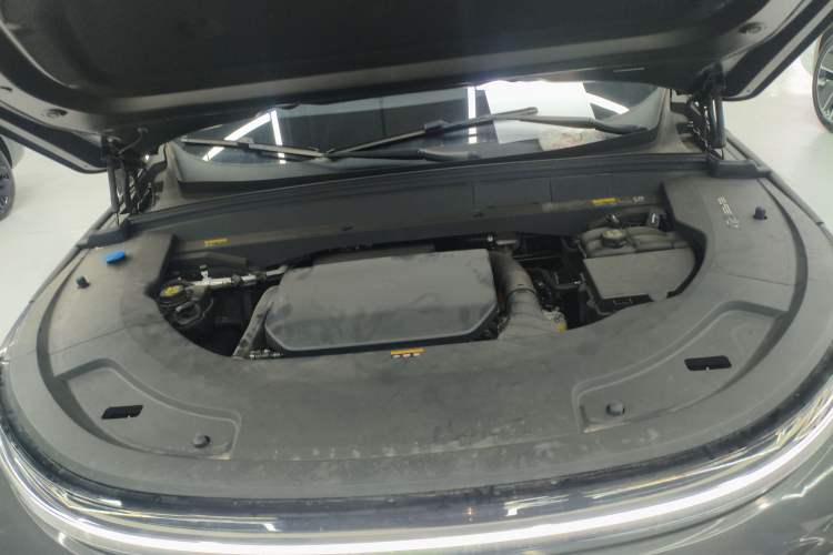 Used Li Auto L7 2024 MAX Model Engine Bay