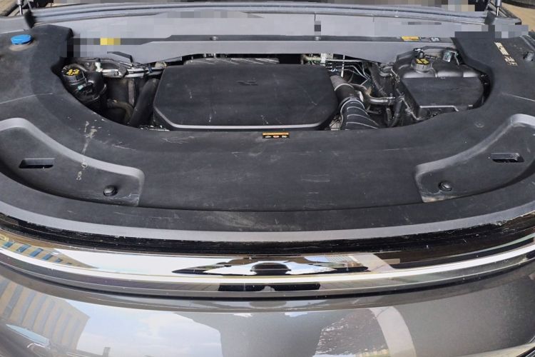 Used Li Auto L7 2024 Pro Model Engine Bay