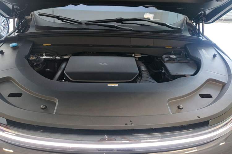 Used Li Auto L7 2024 MAX Model Engine Bay